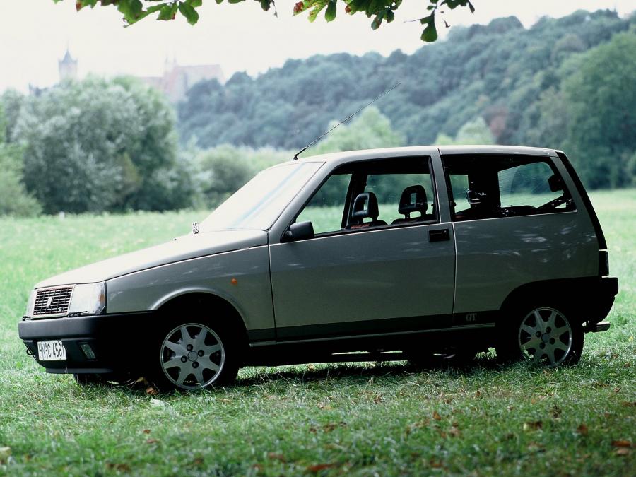  Lancia Y10 GT i.e 1989 года  (фото 5 из 18)